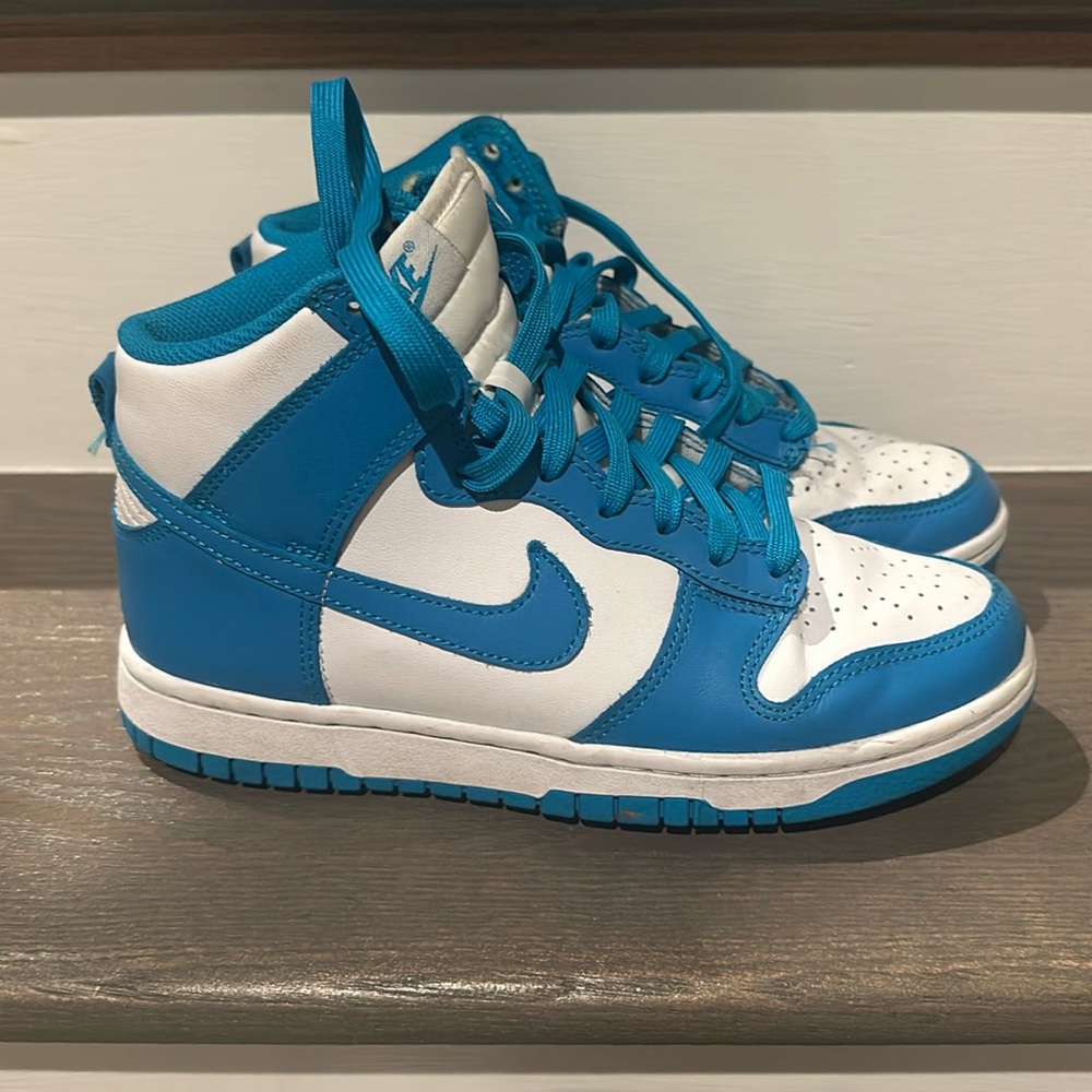 Laser Blue Nike Dunks